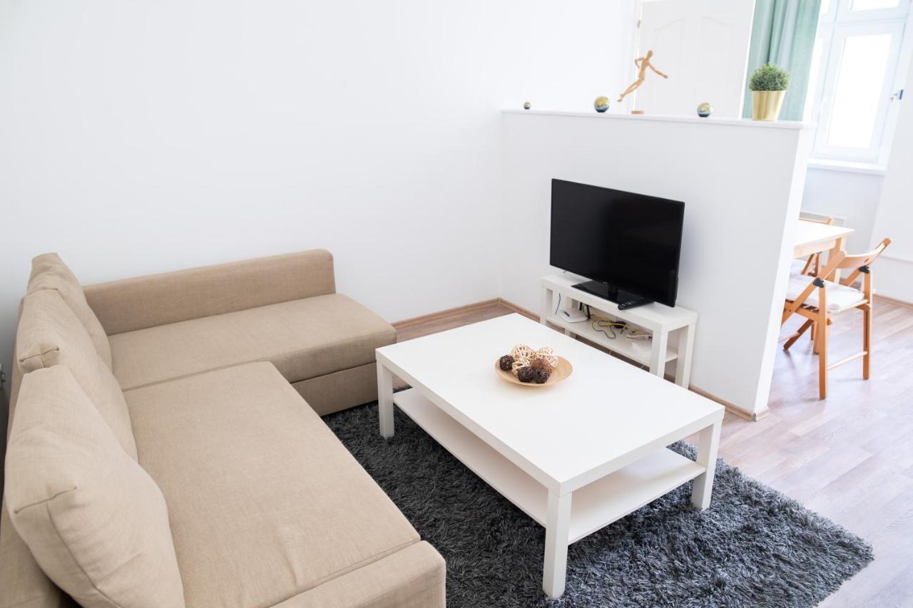 N28 Condo Apartment Next To Andrassy. บูดาเปสต์ ภายนอก รูปภาพ